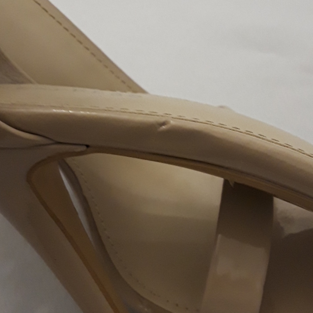 Express Heels - Picture 8 of 8